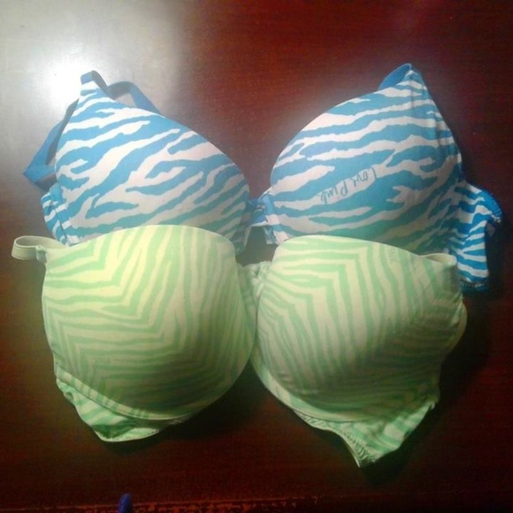 PINK Victoria's Secret Other - PINK, 2 Striped Wear-Everywhere Push-up Bras 36C